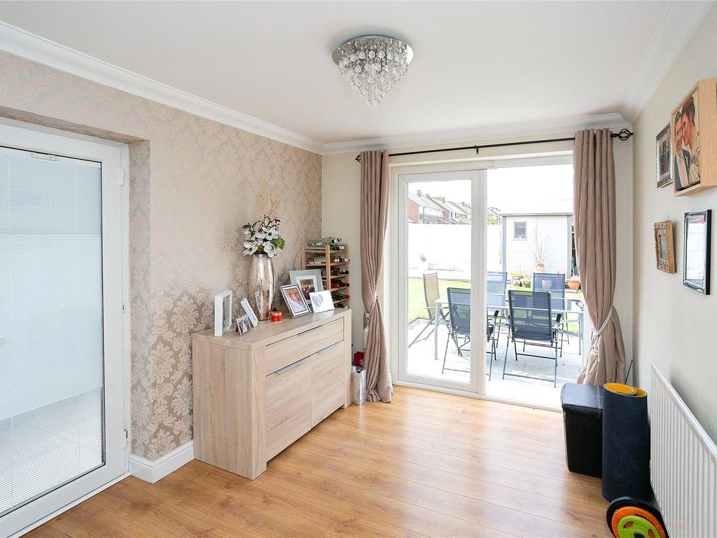 Farm Way, Bushey